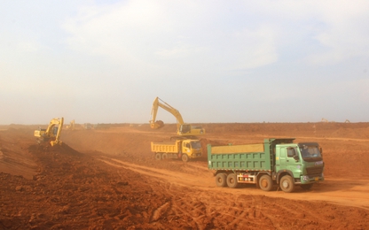 Rầm rộ thi công sân bay Long Thành kiểm soát tiến độ dự án