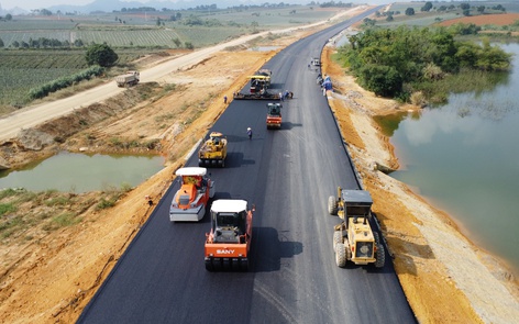 Những dấu ấn nổi bật ngành GTVT năm 2022