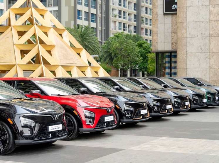 Những chi phí phải trả sau khi mua ô tô mà người lần đầu mua sẽ bất ngờ