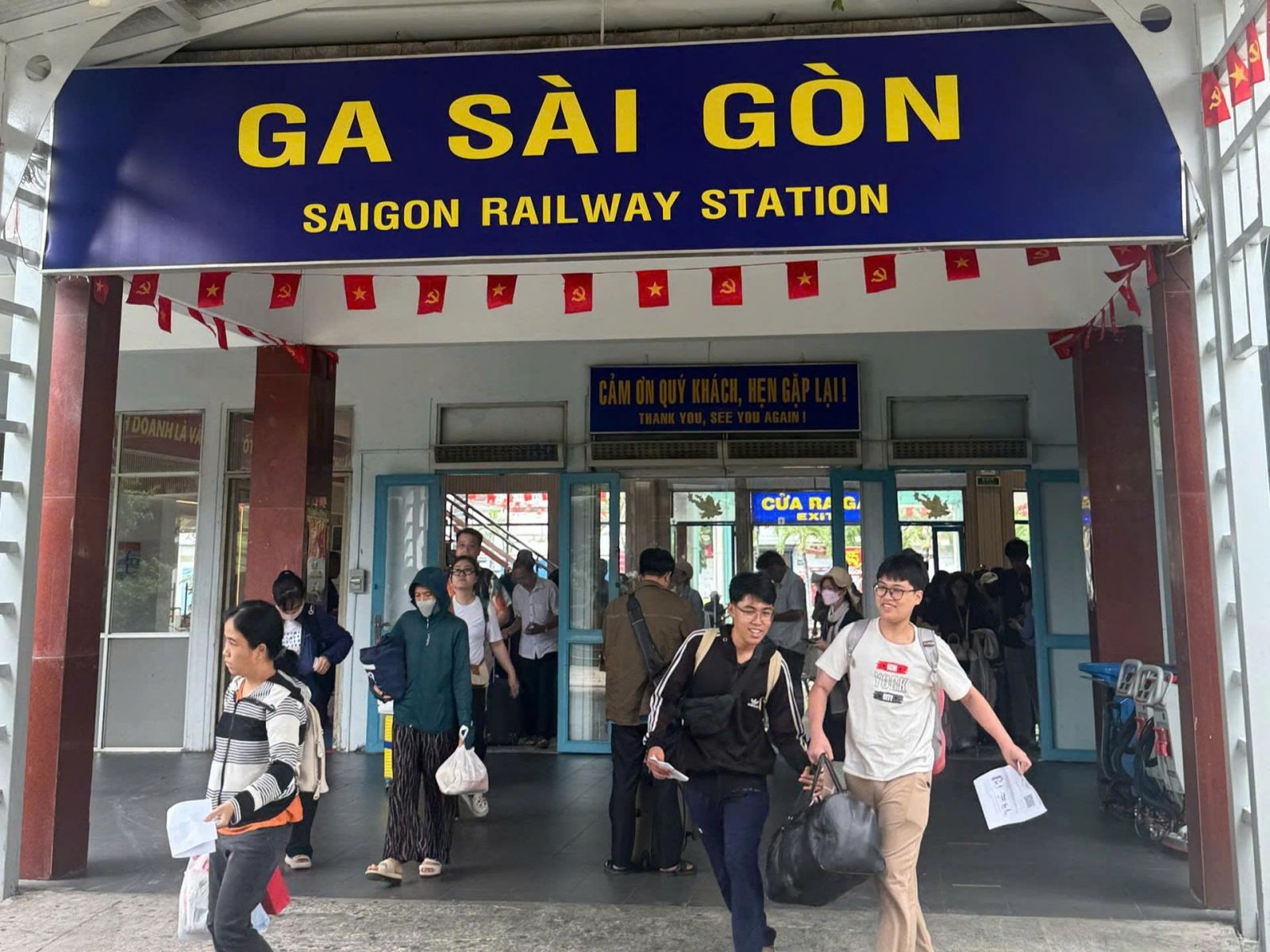 Mở bán vé tàu giai đoạn cuối năm 2026, áp dụng nhiều chương trình giảm giá