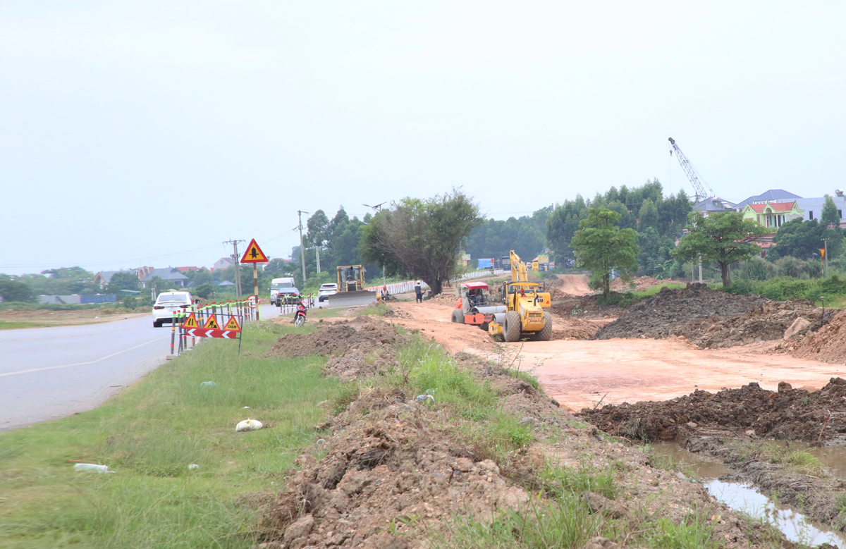 Bắc Ninh tăng cường bảo đảm an toàn giao thông trên tuyến đường tỉnh 293