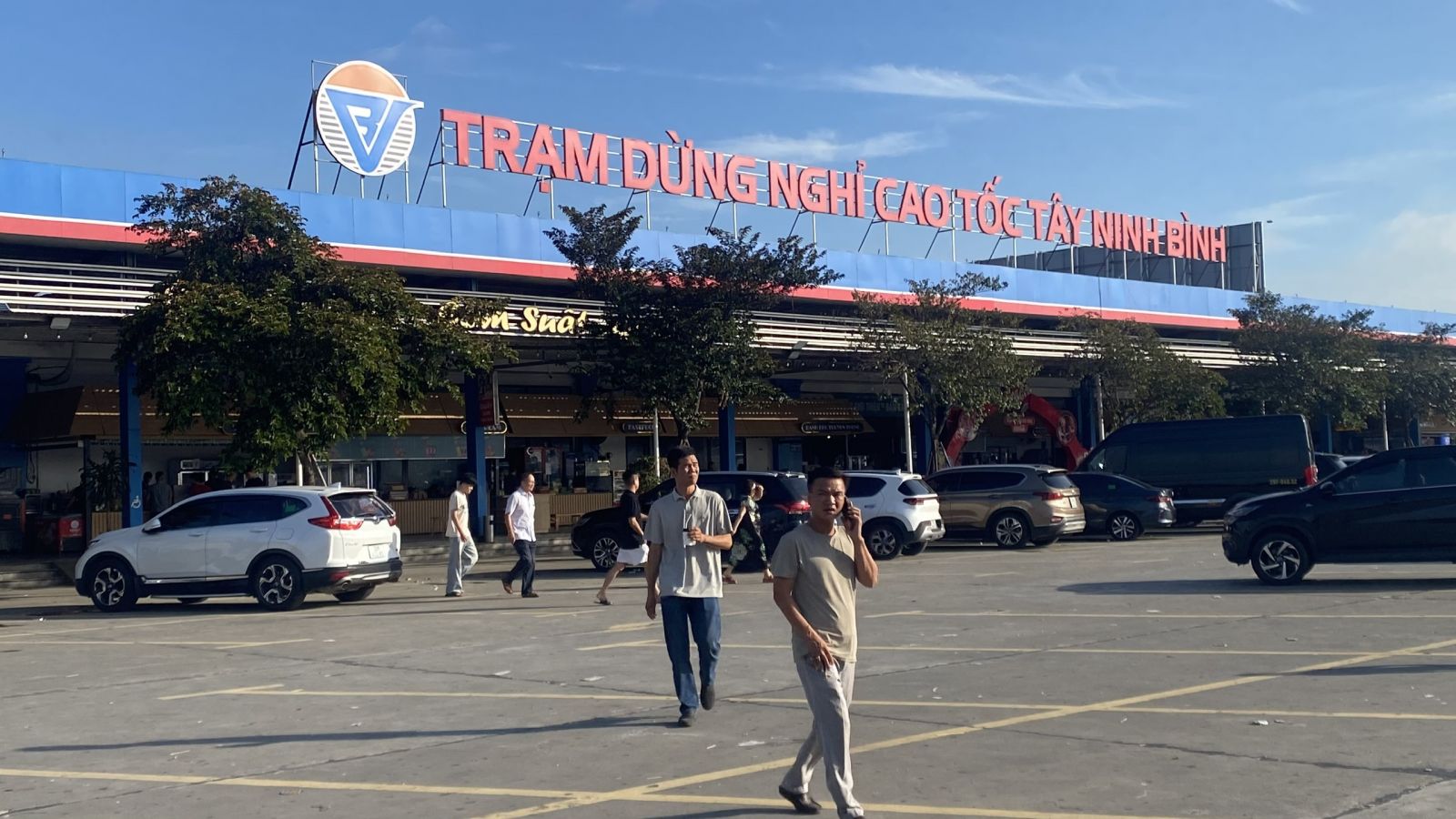 28 điểm dừng nghỉ trên cao tốc Bắc – Nam phục vụ người dân dịp Quốc khánh 2/9