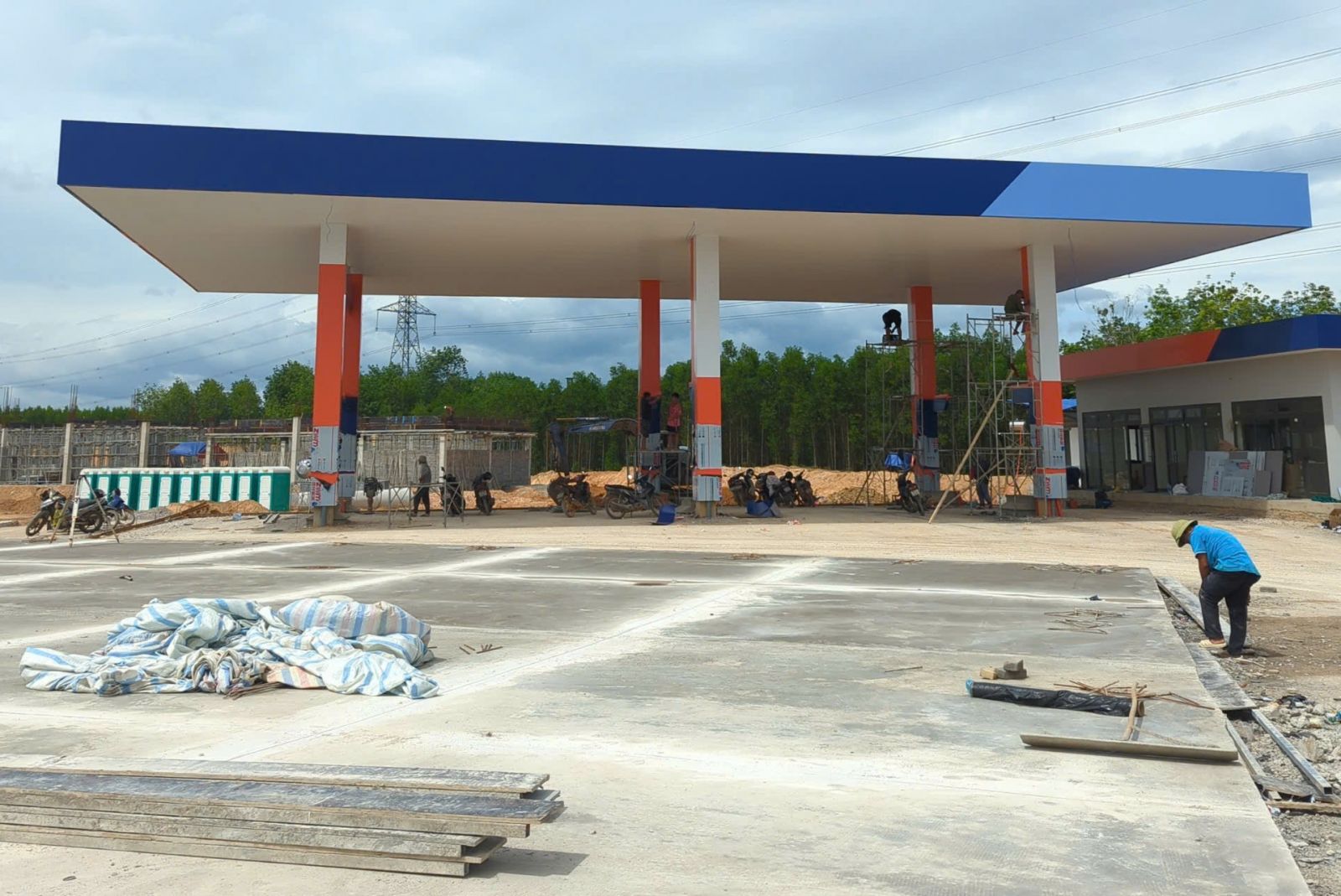 Cục Đường bộ Việt Nam cảnh báo chậm tiến độ tại 4 trạm dừng nghỉ do Petrolimex đầu tư