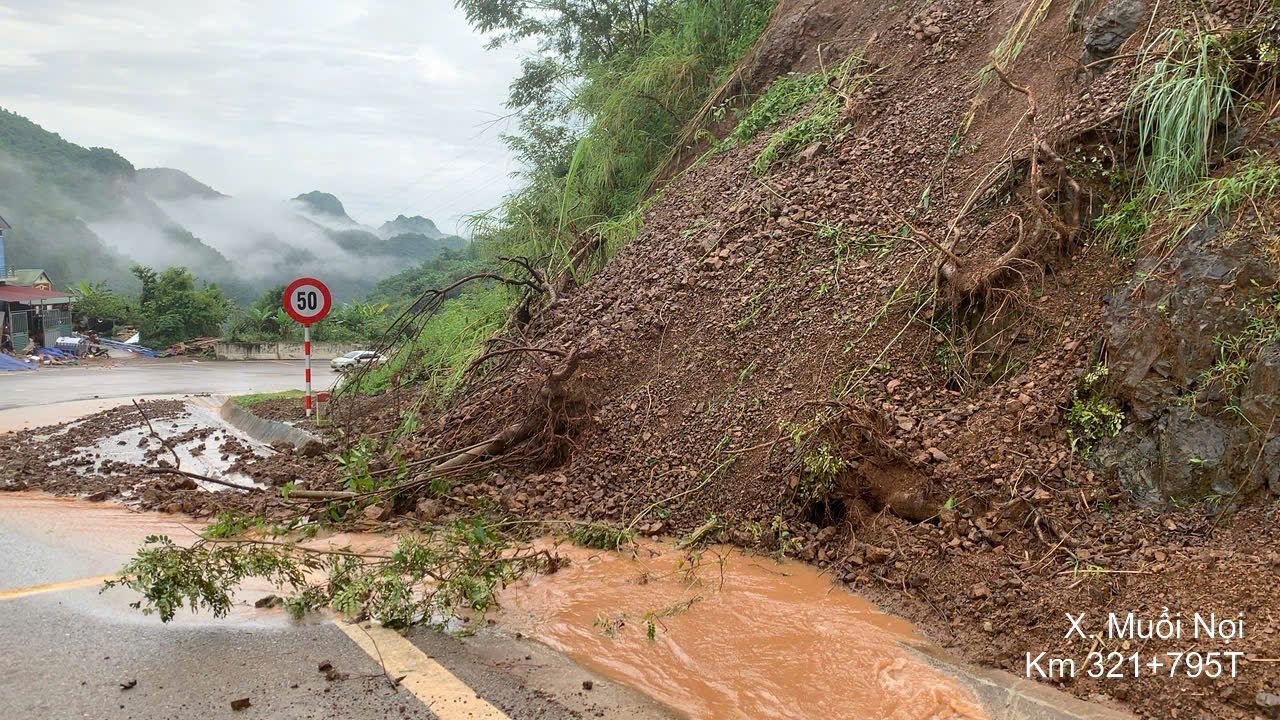 Chủ động ứng phó bão số 5, khắc phục hậu quả bão số 4