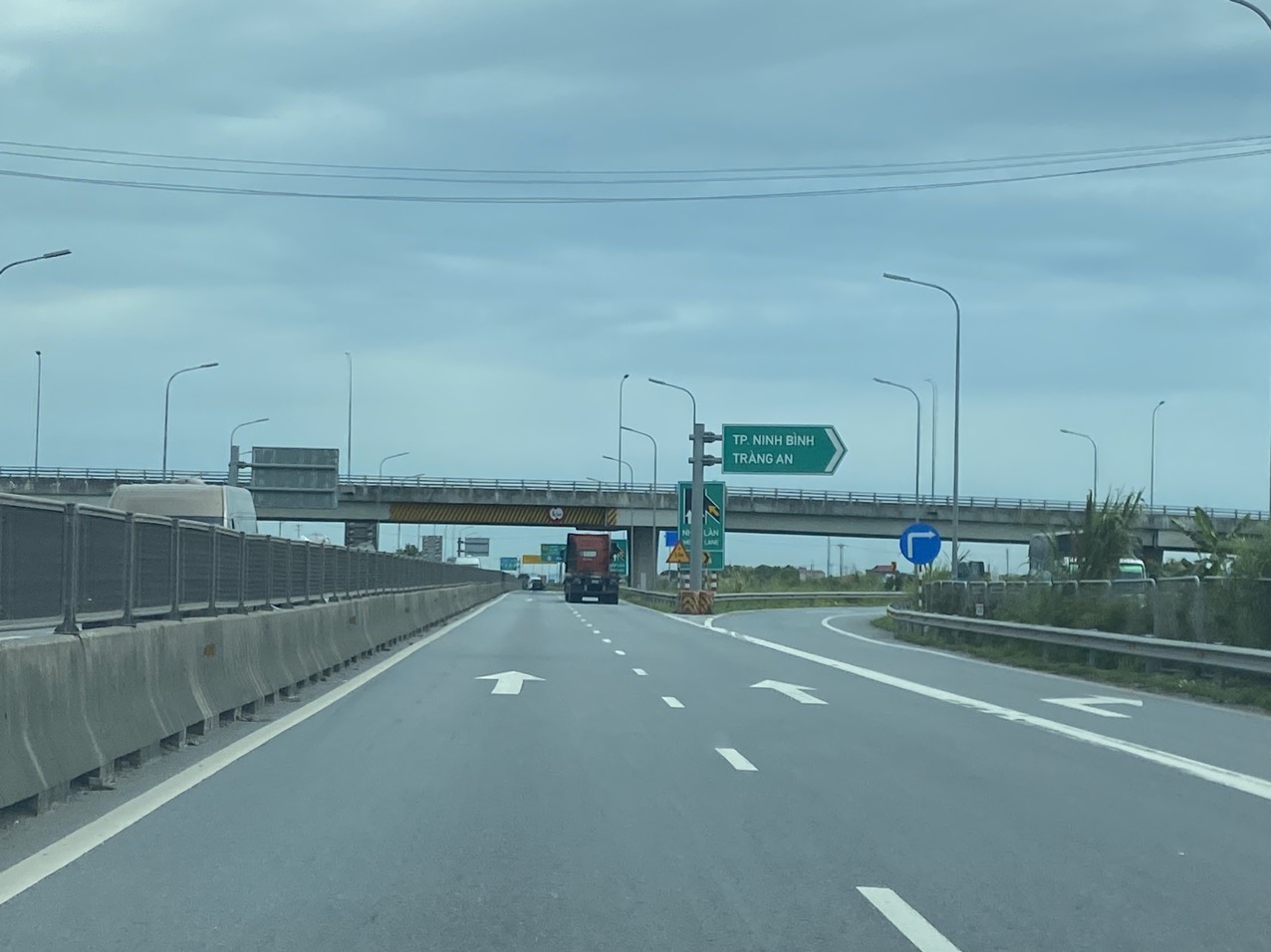 Bổ sung phương án điều hành giao thông, xử lý sự cố trên cao tốc Cao Bồ - Mai Sơn