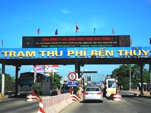 Dừng thu phí tại hai trạm Bến Thủy trong 30 ngày