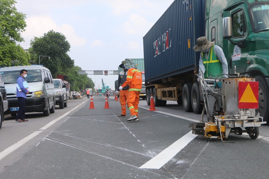 Tăng cường bảo dưỡng QL5 qua Hải Phòng