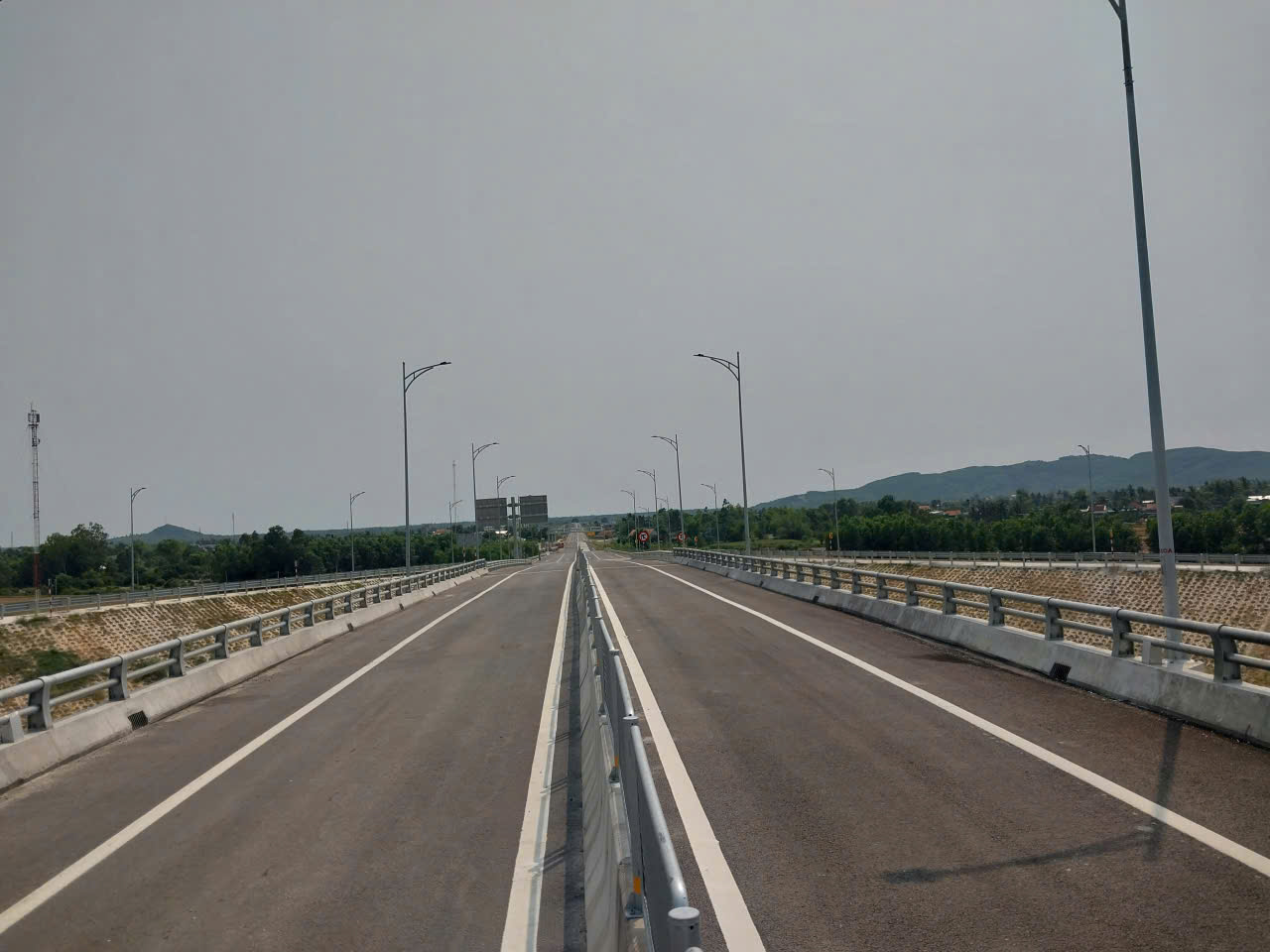 Rà soát tổ chức giao thông hai cao tốc Hoài Nhơn - Quy Nhơn và Quy Nhơn - Chí Thạnh