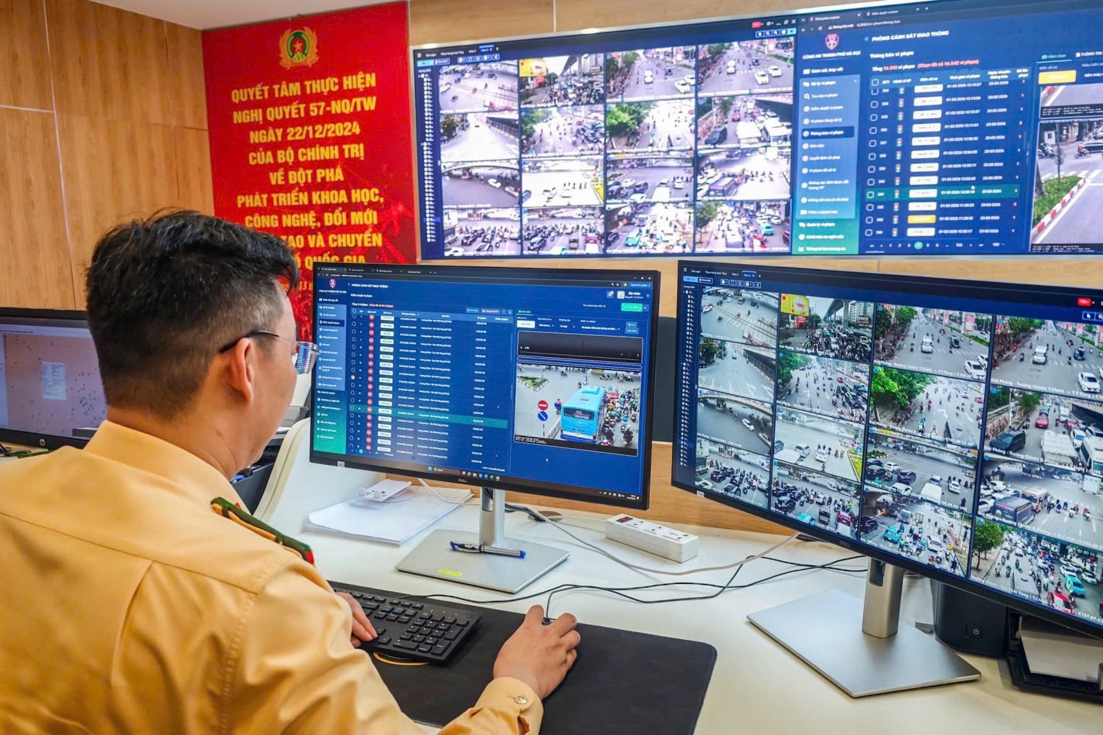 Chấp thuận chủ trương lắp đặt camera an ninh trên đường Hồ Chí Minh