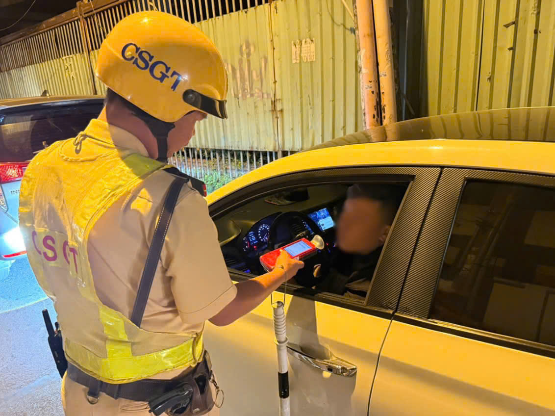 CSGT TP.HCM xử phạt hơn 4.000 trường hợp vi phạm nồng độ cồn, ma tuý trong dịp Tết Dương lịch 2026