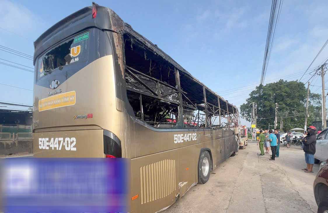 Tập trung khắc phục hậu quả vụ cháy xe khách trên QL1A khiến 7 người tử vong tại Đồng Nai