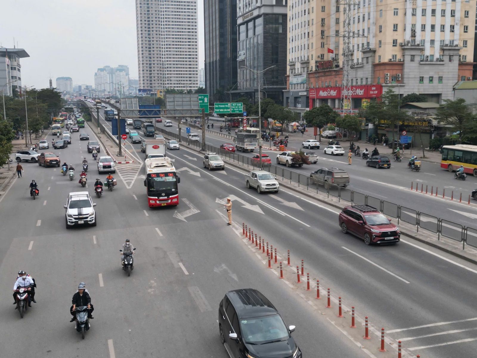 Giao thông ổn định ngày làm việc cuối cùng trước kỳ nghỉ Tết