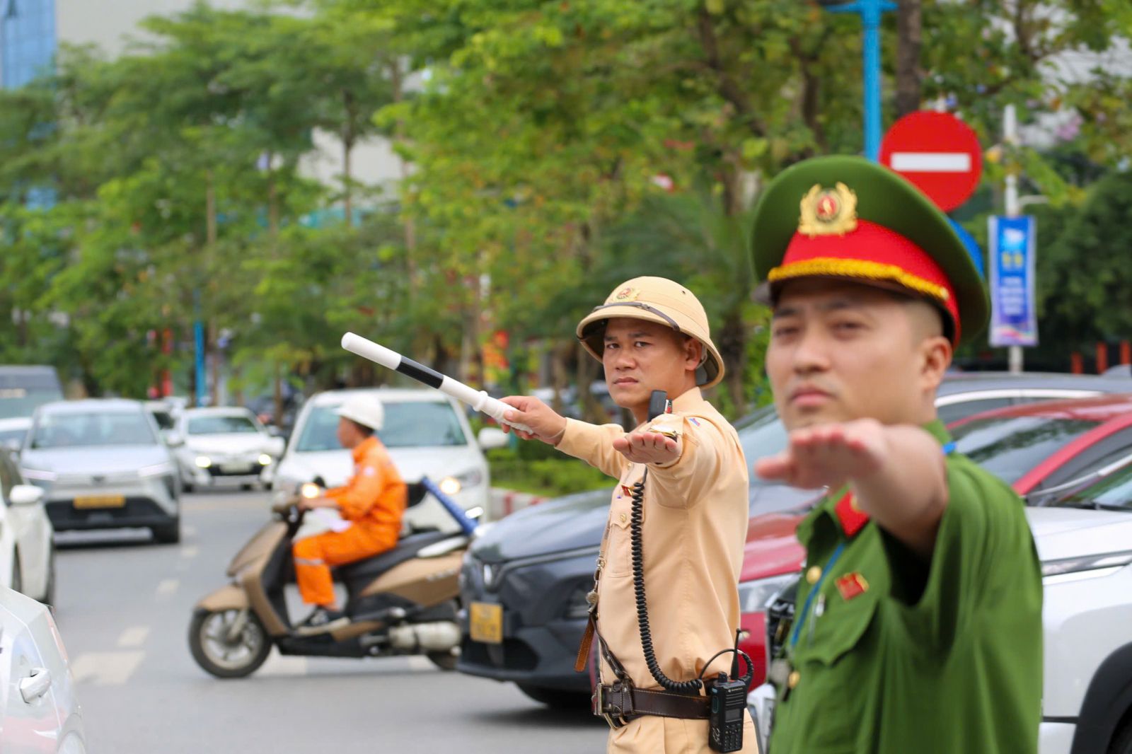 Hà Nội: Giao thông thông suốt trong ngày đầu nghỉ lễ 30/4 - 1/5