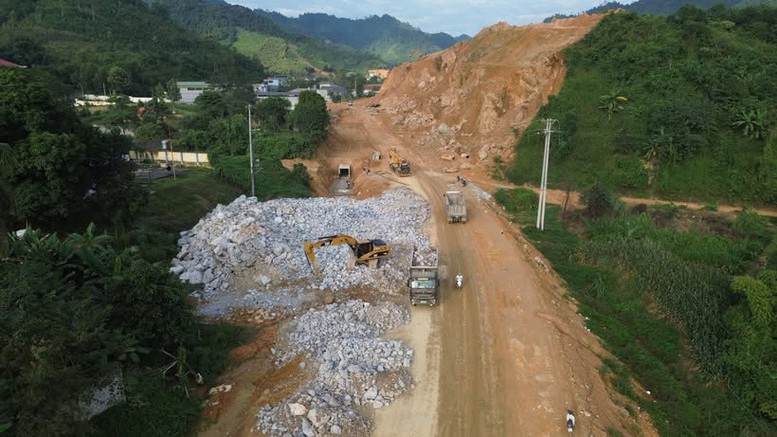Thúc tiến độ hoàn thành 3 dự án giao thông quan trọng phía Bắc