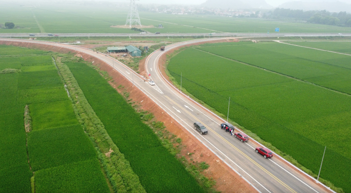 Thống nhất phương án thiết kế hoàn chỉnh nút giao hai cao tốc tại Mai Sơn