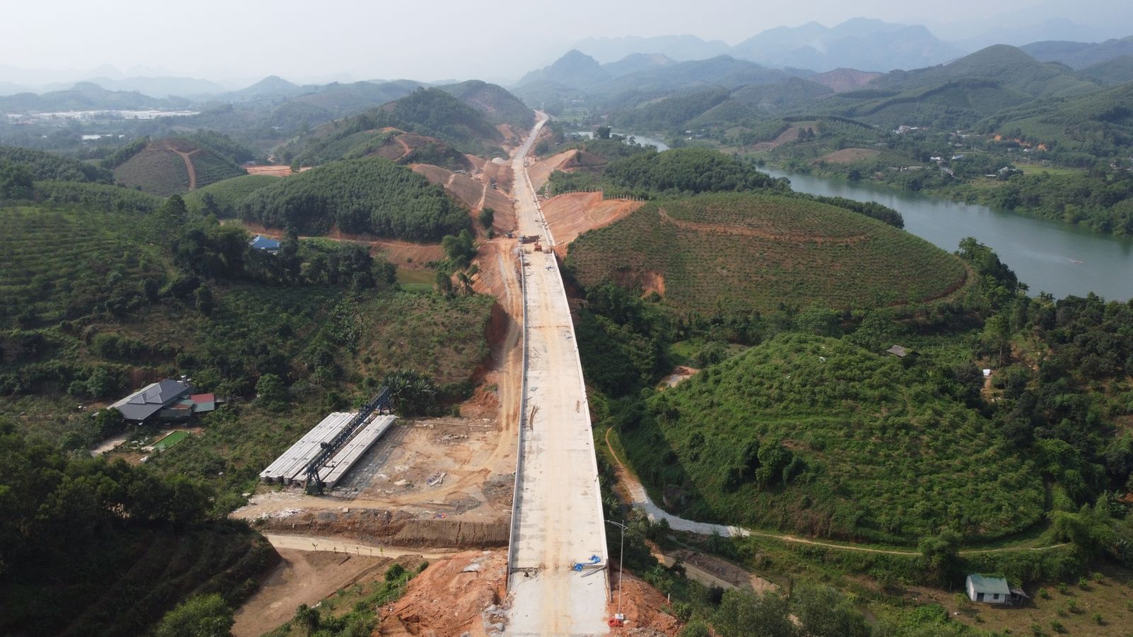 Bộ Xây dựng phản hồi kiến nghị giao địa phương thực hiện cao tốc Tuyên Quang - Hà Giang