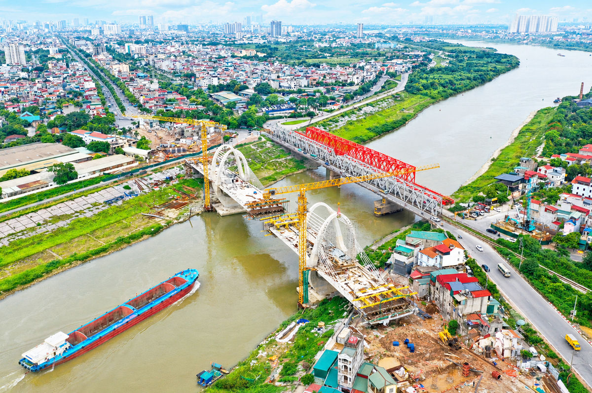Đề nghị giải quyết dứt điểm mặt bằng dự án nâng cấp tuyến vận tải thủy sông Đuống