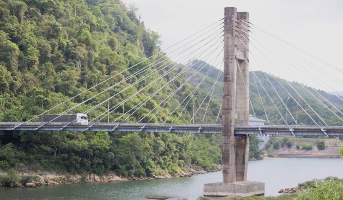 Quảng Trị kiến nghị đầu tư xây dựng mới cầu Đakrông theo phương thức PPP