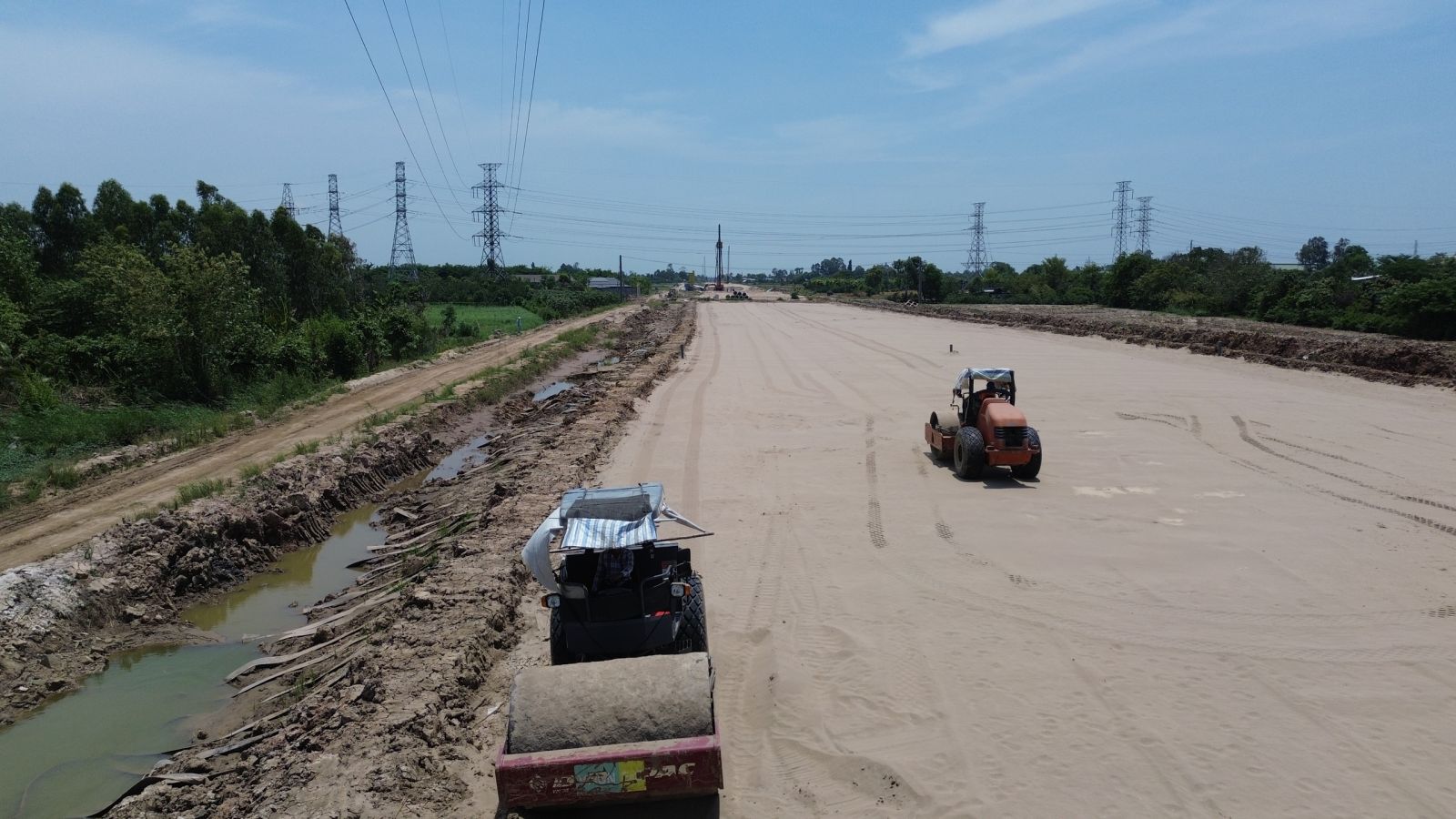 Thúc tiến độ thi công cao tốc Mỹ An - Cao Lãnh