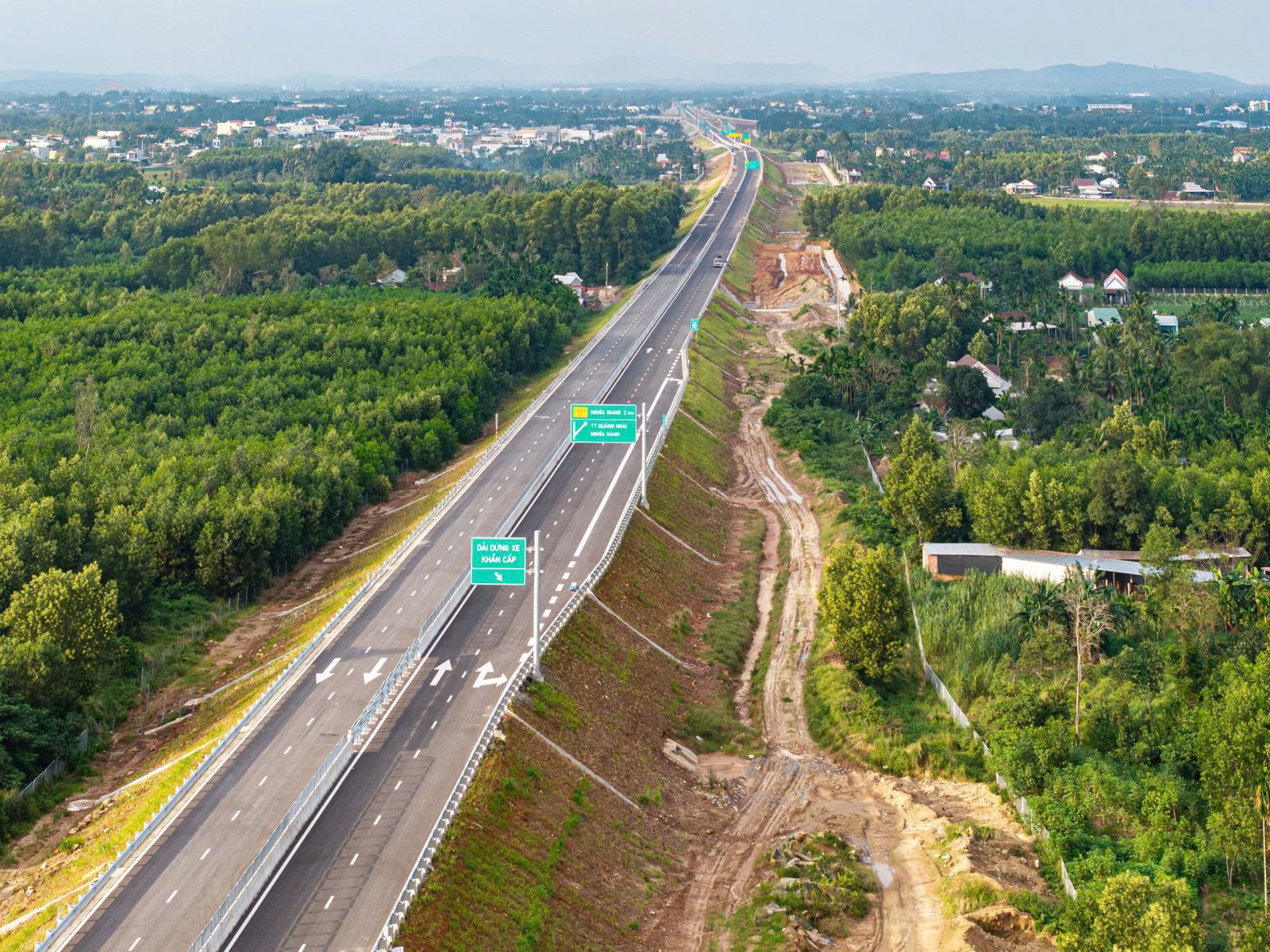 Cao tốc Quảng Ngãi - Hoài Nhơn sẵn sàng phục vụ người dân lưu thông dịp Tết Bính Ngọ