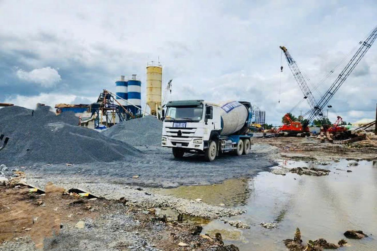 Khẩn trương đẩy nhanh tiến độ đường Hồ Chí Minh đoạn Rạch Sỏi - Bến Nhất, Gò Quao - Vĩnh Thuận