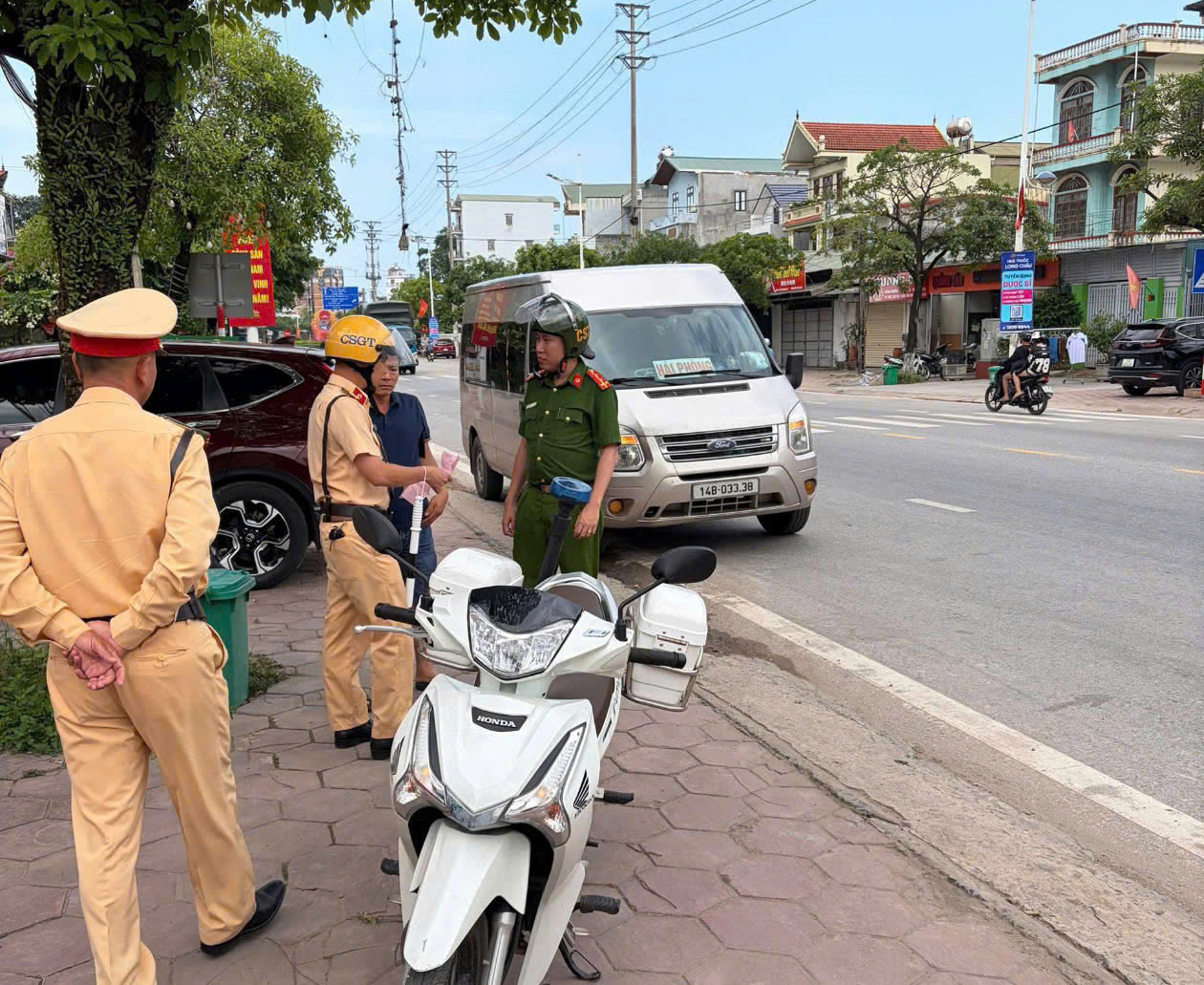 Quảng Ninh: Triển khai tổng rà soát các phương tiện bảo đảm trật tự, ATGT