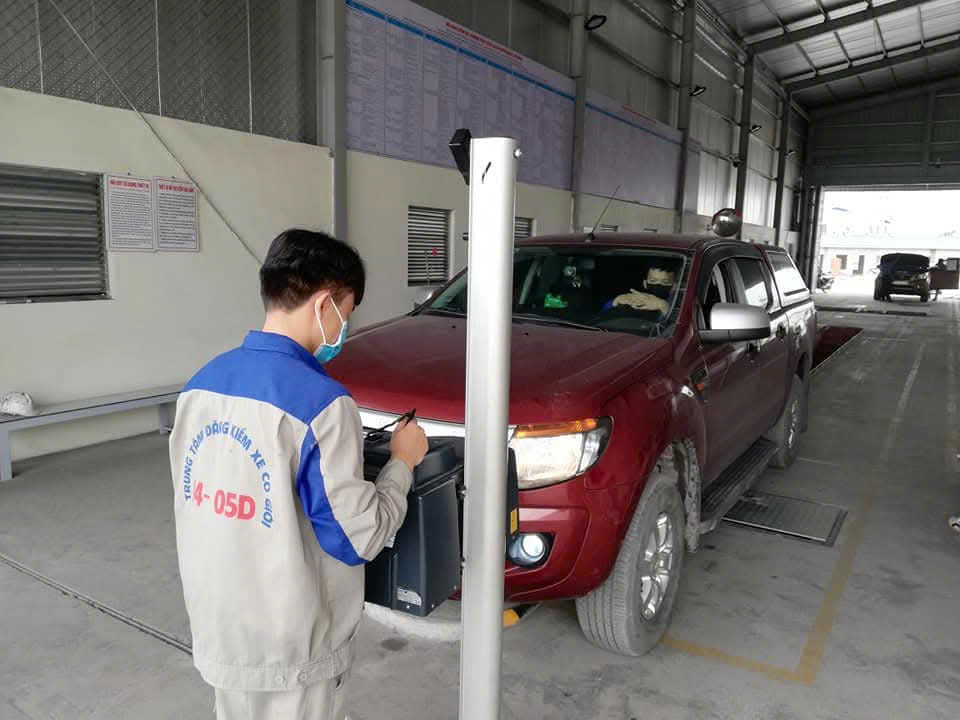 Quảng Ninh: Siết chặt hoạt động đăng kiểm phương tiện vận tải hành khách