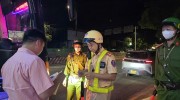 Lâm Đồng: 250 hộ kinh doanh dọc đường Hồ Chí Minh ký cam kết đảm bảo an toàn giao thông