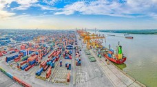 Nhiều yêu cầu mới đối với trang thiết bị dùng để nhận, trả hoa tiêu trên tàu biển 