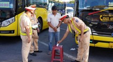 Quảng Ngãi siết chặt quản lý vận tải hành khách bằng ô tô, tăng cường bảo đảm ATGT