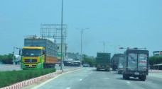 Thi công sửa chữa cầu Tam Thương trên tuyến QL1 qua tỉnh Quảng Ngãi, phương tiện lưu thông thế nào?