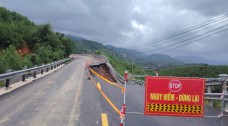Quảng Ngãi: Phân luồng Quốc lộ 24 trong 30 ngày để xử lý sụt lún