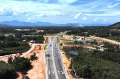 Phát huy vai trò của chính quyền cơ sở trong quản lý và bảo vệ hạ tầng giao thông