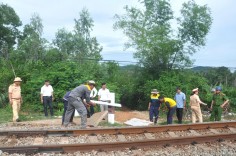 Rào chắn, xóa nhiều lối đi tự mở trên tuyến đường sắt Bắc - Nam qua Gia Lai