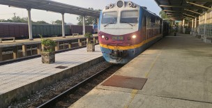 Tăng cường thêm 22 chuyến tàu khách dịp Tết Bính Ngọ 2026