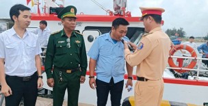 Quảng Ngãi tăng cường quản lý giao thông đường thủy nội địa