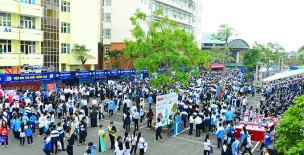 12.000 học sinh tham gia tư vấn tuyển sinh tại Trường Đại học Hàng hải Việt Nam