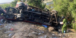 Lâm Đồng: Xe khách lao xuống vực, khiến 4 người tử vong