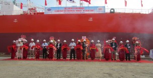 Bàn giao tàu dầu/hóa chất 13K-YN04 “BS NGHI SON” 
