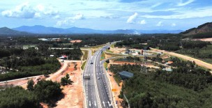 Phát huy vai trò của chính quyền cơ sở trong quản lý và bảo vệ hạ tầng giao thông