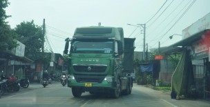 Quảng Ngãi phân luồng xe tải và xe khách hoạt động tại 2 phường Cẩm Thành và Trương Quang Trọng