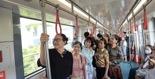 Hà Nội: Từ ngày 1/9 áp dụng vé điện tử liên thông giữa xe buýt và metro 