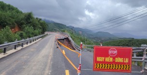 Quảng Ngãi: Phân luồng Quốc lộ 24 trong 30 ngày để xử lý sụt lún