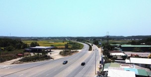 Quảng Ngãi tăng cường đảm bảo an toàn giao thông tại các khu công nghiệp