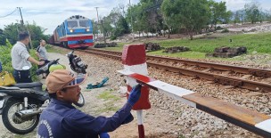Đà Nẵng: Đóng lối đi tự mở qua đường sắt tại khu vực Khu công nghiệp Tam Anh