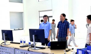 Khẩn trương hoàn thiện các điều kiện để thu phí cao tốc, đẩy nhanh tiến độ trạm dừng nghỉ