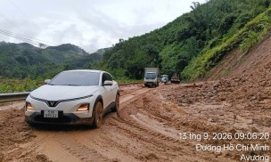Khắc phục sạt lở, đường Hồ Chí Minh nhánh Tây qua Đà Nẵng thông tuyến trở lại