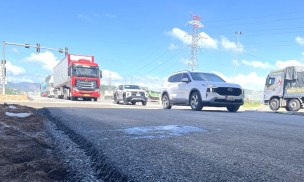 Nút giao QL14B – cao tốc Hòa Liên – Túy Loan thoát cảnh xe nối đuôi chờ đèn