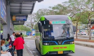 Người làm việc ở khu công nghệ cao Hà Nội sắp được miễn vé tháng xe buýt