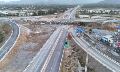 Hạ tầng giao thông tạo nền tảng phát triển